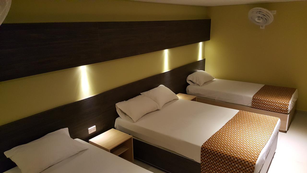 Hotel 56 Avenue Plaza Barranquilla  Exterior photo